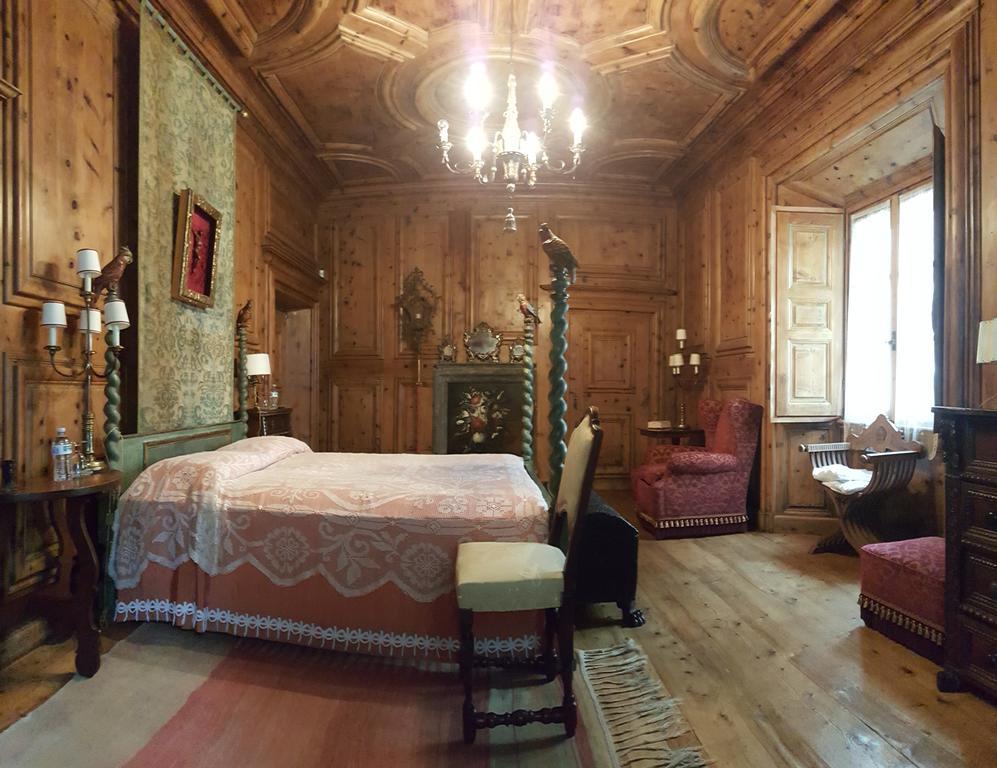 B&B Di Charme Palazzo Lambertenghi Tirano Habitación foto